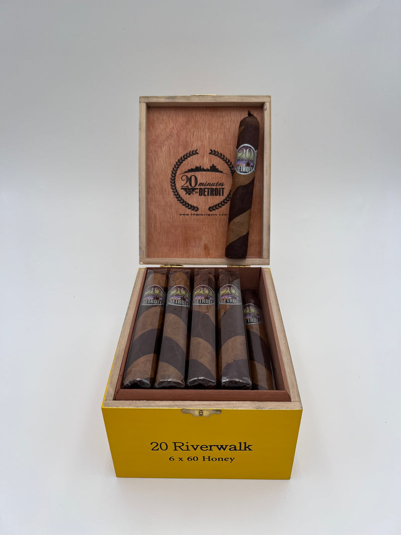 Detroit 20: Riverwalk Honey 6 x 60 (20 cigars)