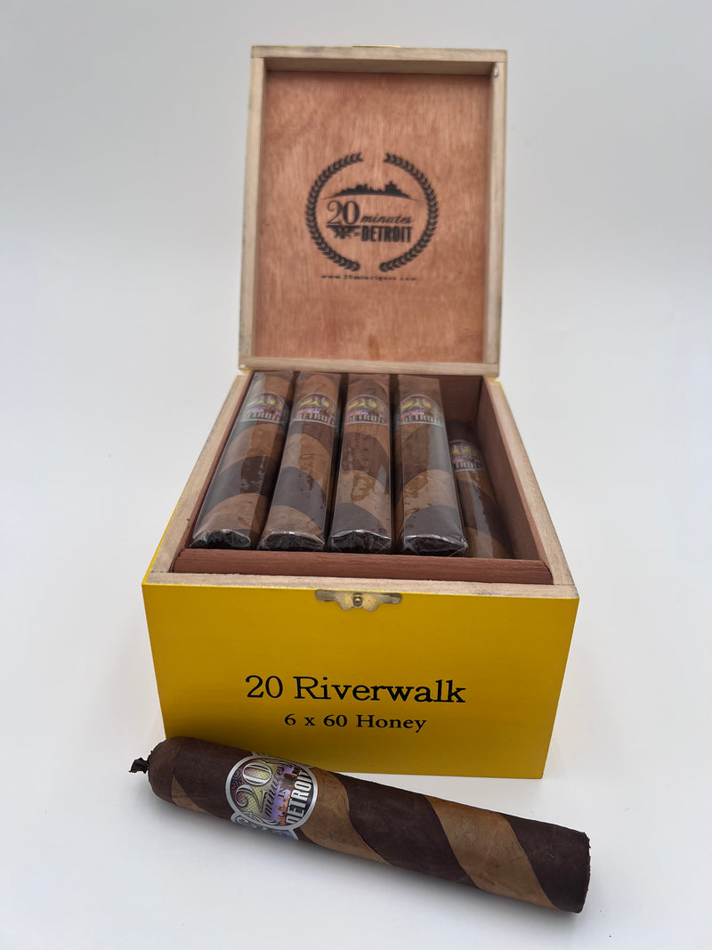 Detroit 20: Riverwalk Honey 6 x 60 (20 cigars)